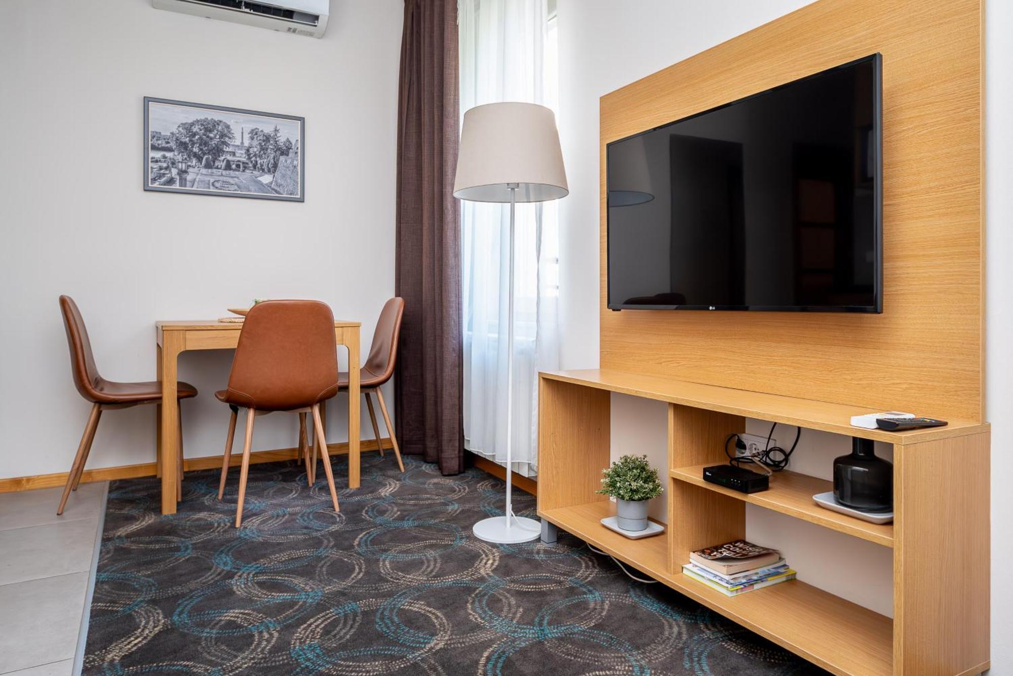 Top Central Apartments Белград Екстериор снимка